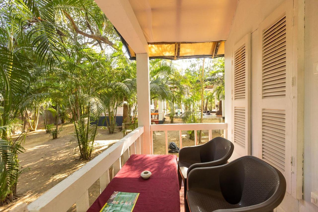 Feather Touch Hotels And Resorts Palolem Exterior photo