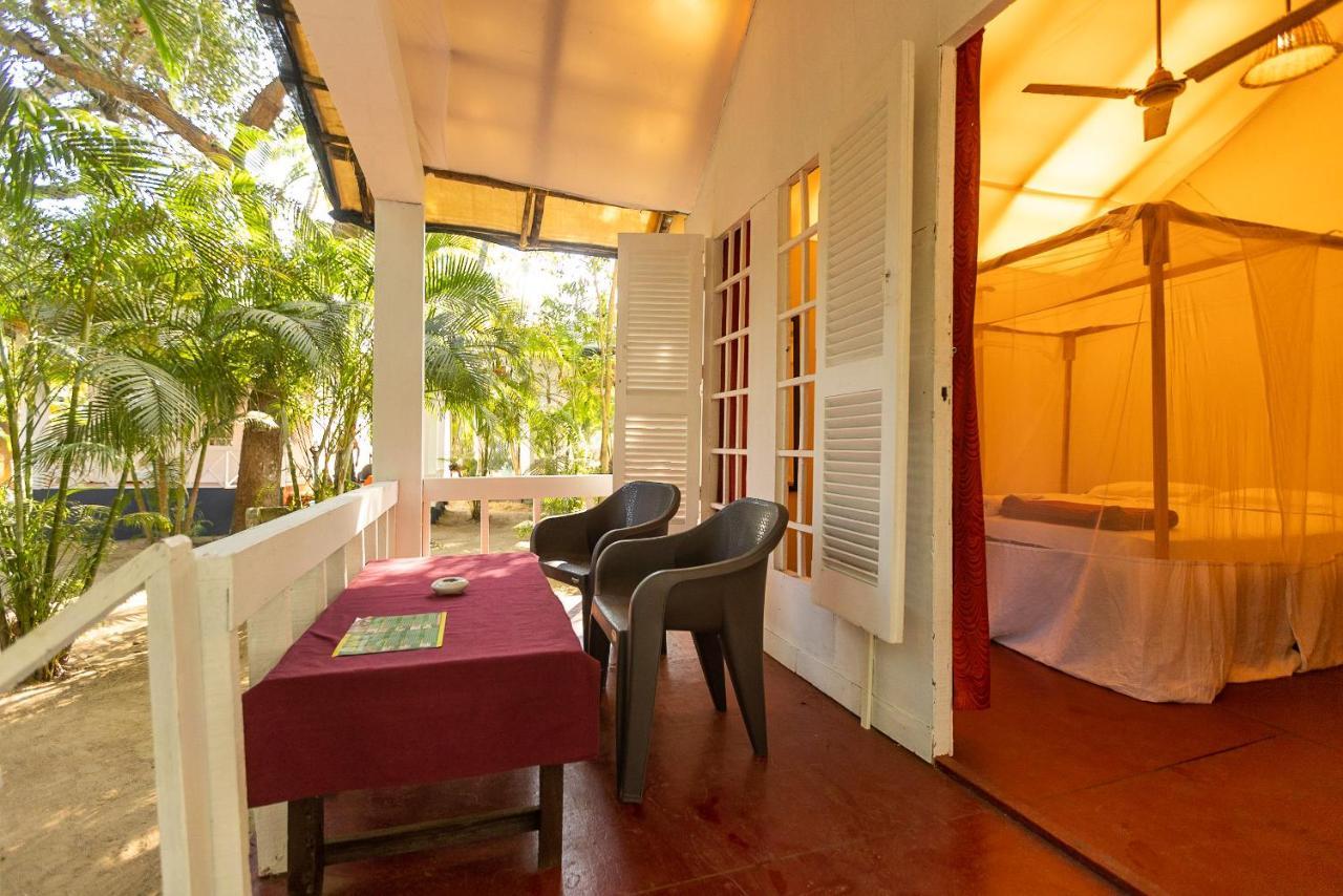 Feather Touch Hotels And Resorts Palolem Exterior photo