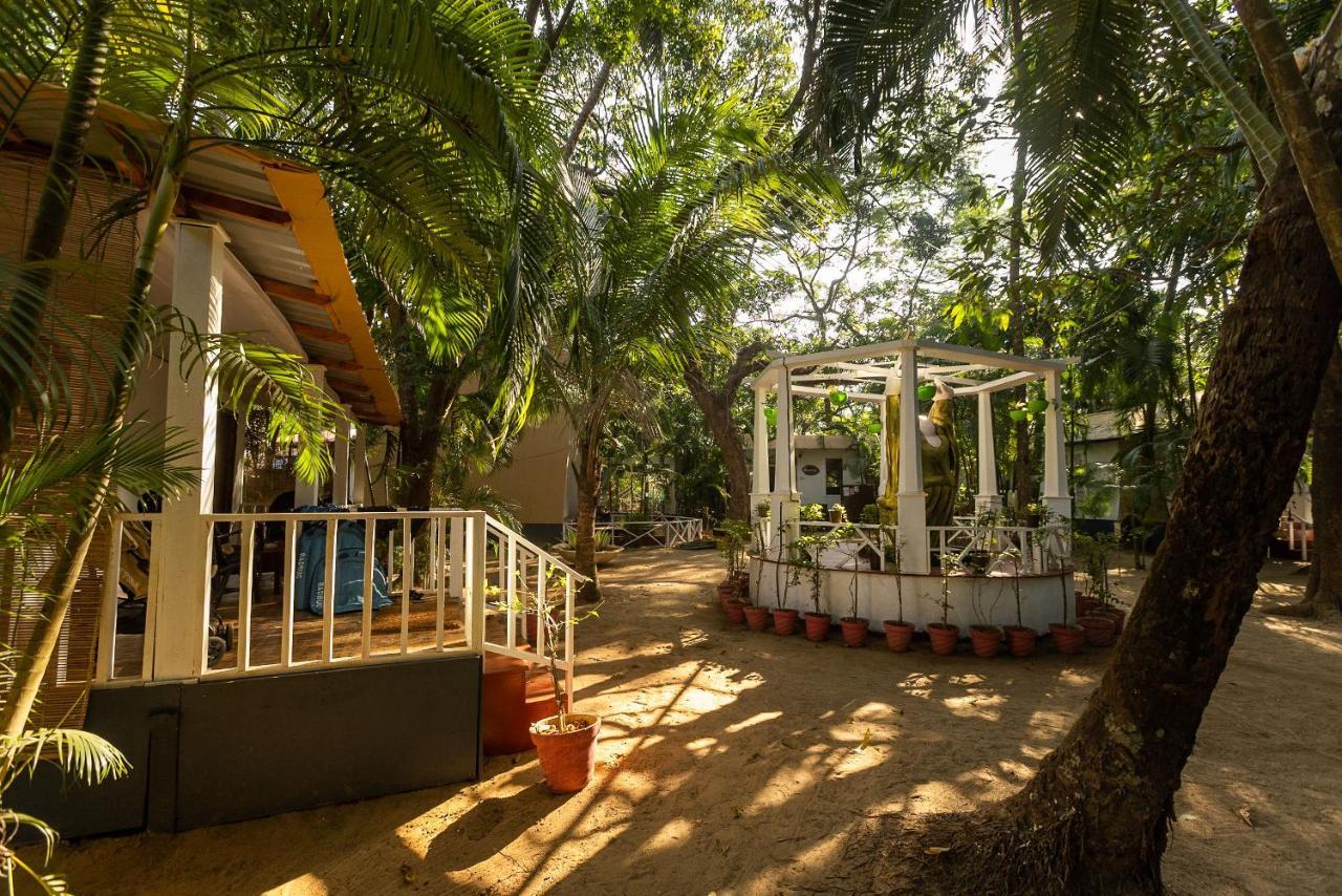 Feather Touch Hotels And Resorts Palolem Exterior photo