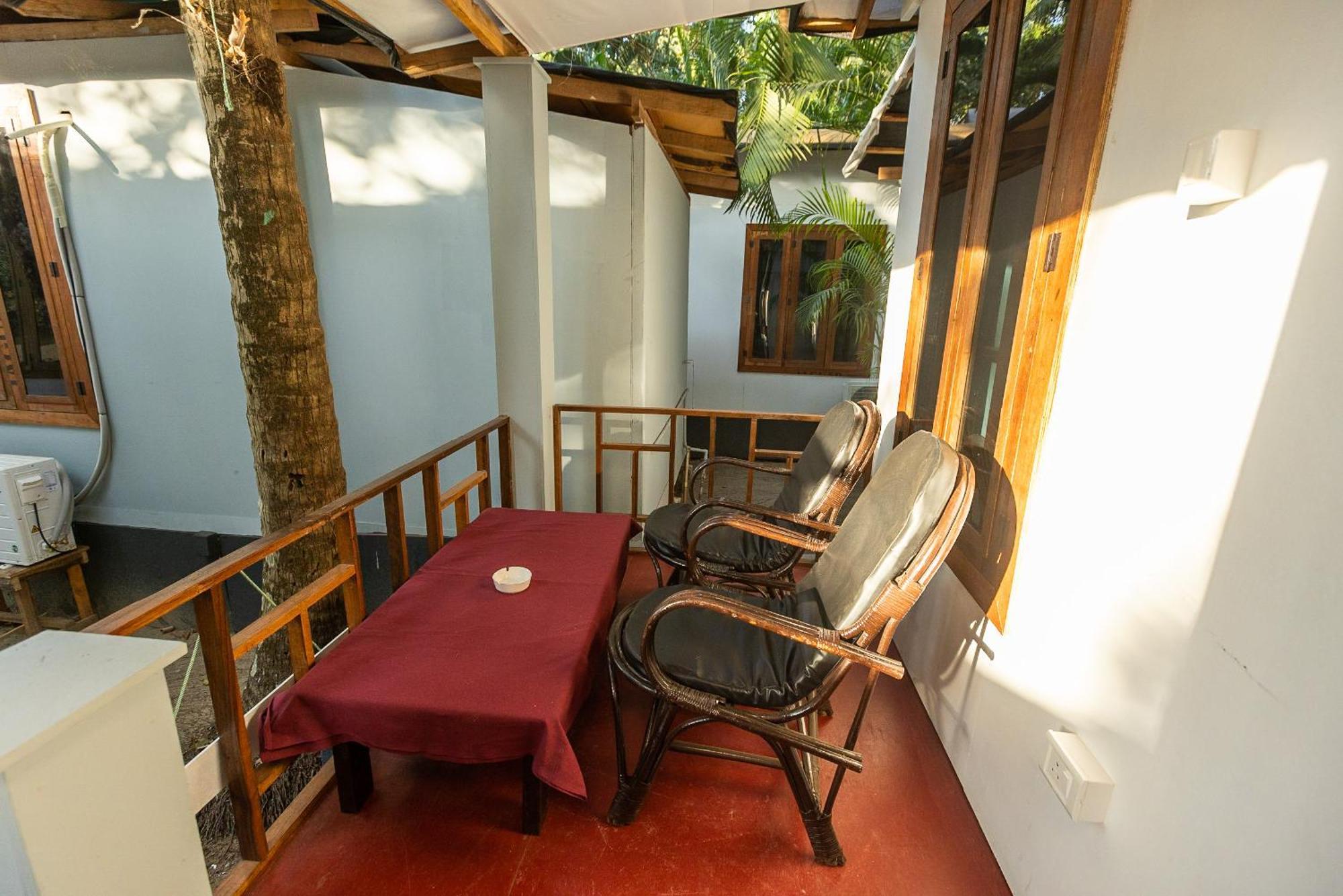 Feather Touch Hotels And Resorts Palolem Exterior photo